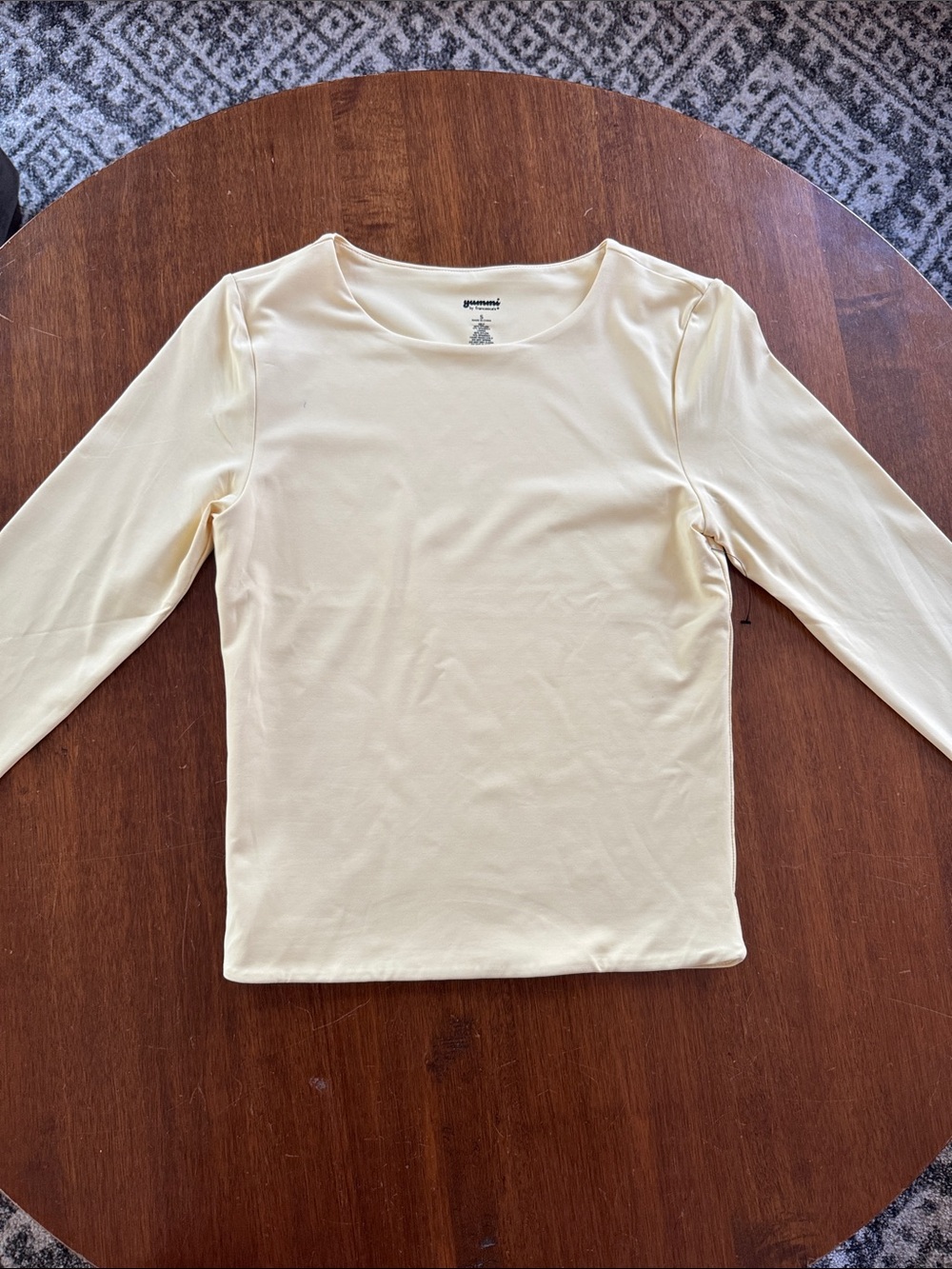 Francesca's Collections Cream Long Sleeve Scoop Neck Top